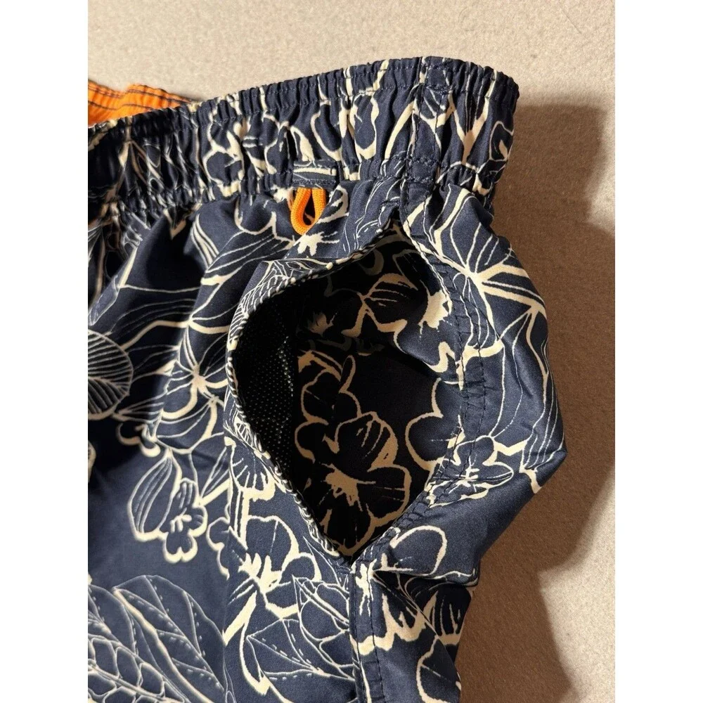 Land’s End Men's Swim Trunks Shorts Navy Blue Floral Pattern Size M 32-34